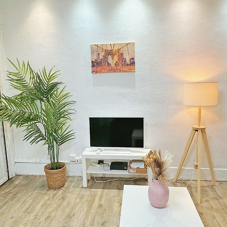 2 Minutes Metro Pasteur Paris 15Th Cosy Apartment Free Parking Extérieur photo