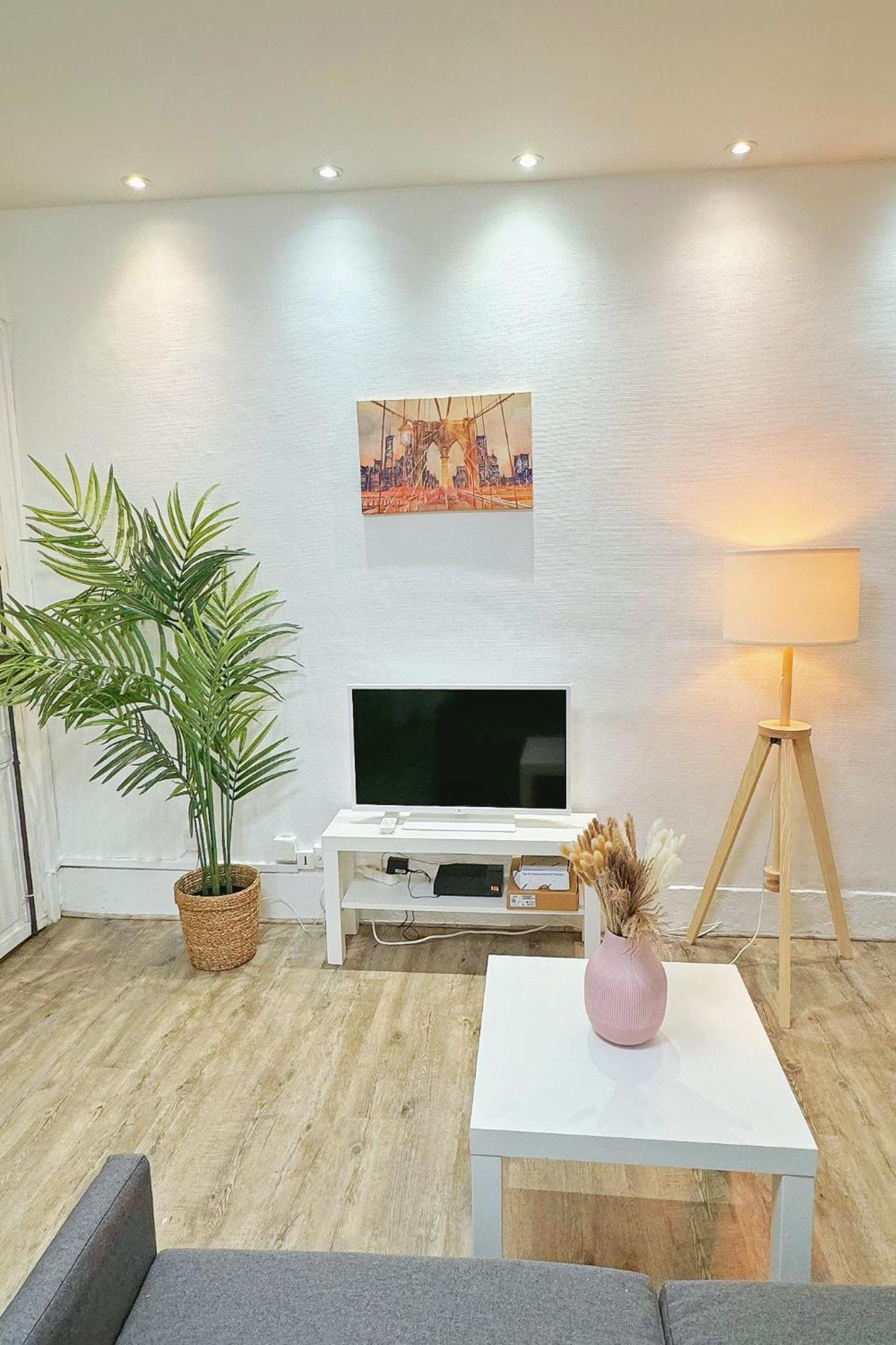 2 Minutes Metro Pasteur Paris 15Th Cosy Apartment Free Parking Extérieur photo